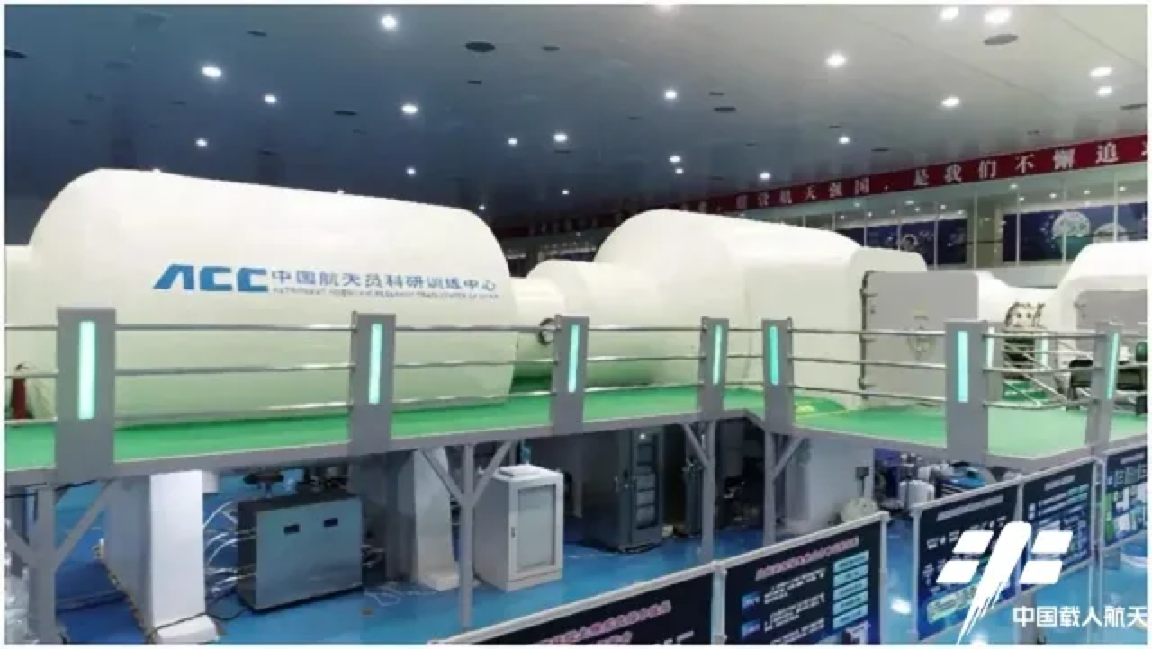 EB709A8D798991BC6A0BB0FAB88_F69DC33F_F8FD3