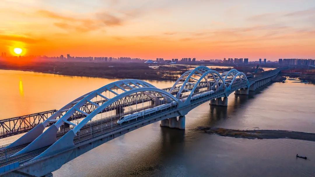 陈玉宇：：从3个层面明确“双循环” | 三季度经济数据解读