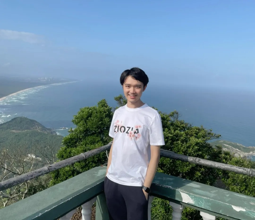 0A08A4FCADAAD18156834AB618D_5F943980_2898A