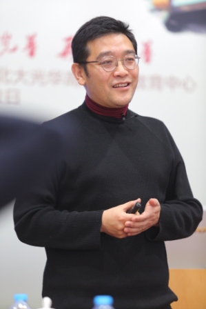 北大K8官网洛可可校友贾伟分享立异