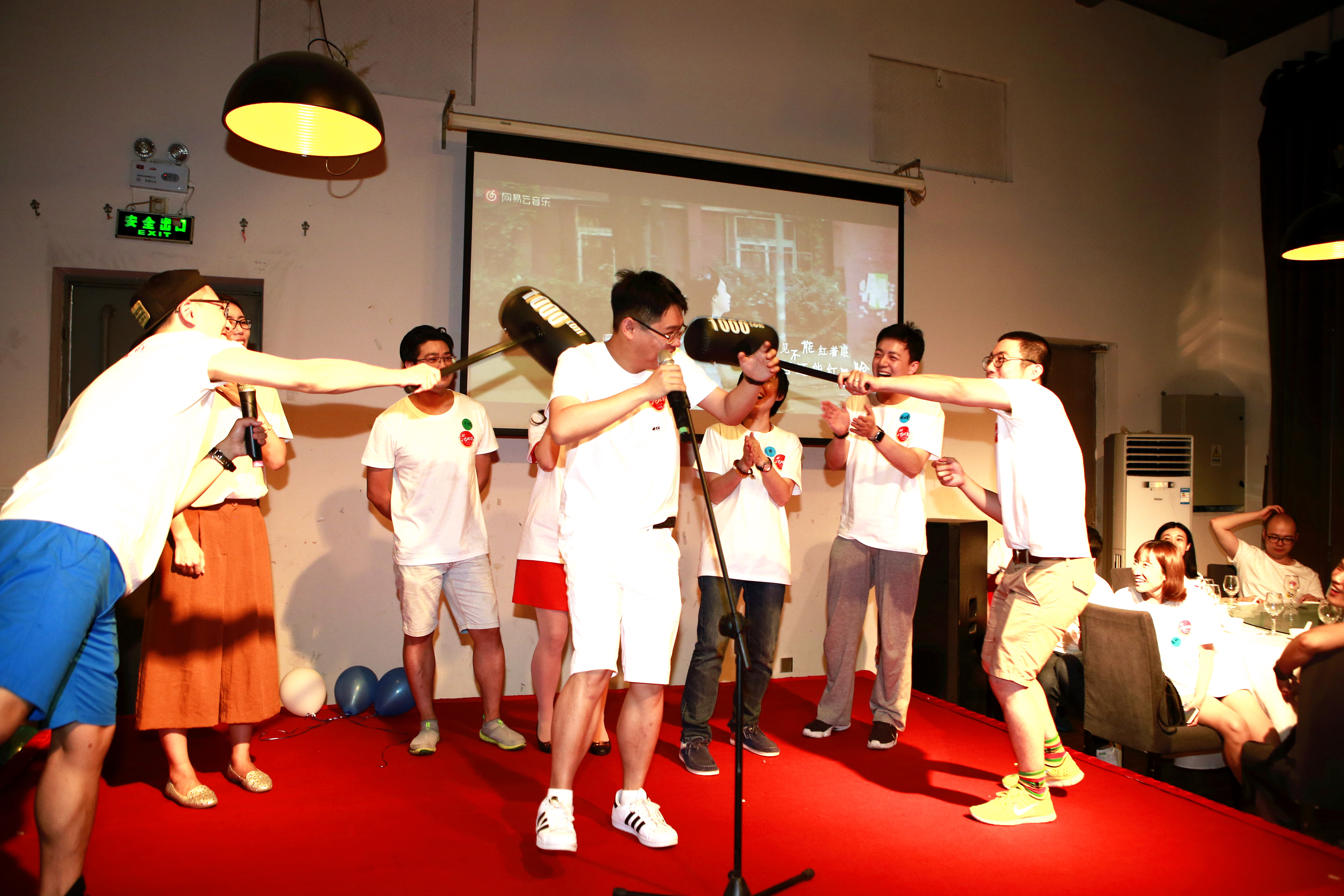 K8官网 - 天生赢家·一触即发