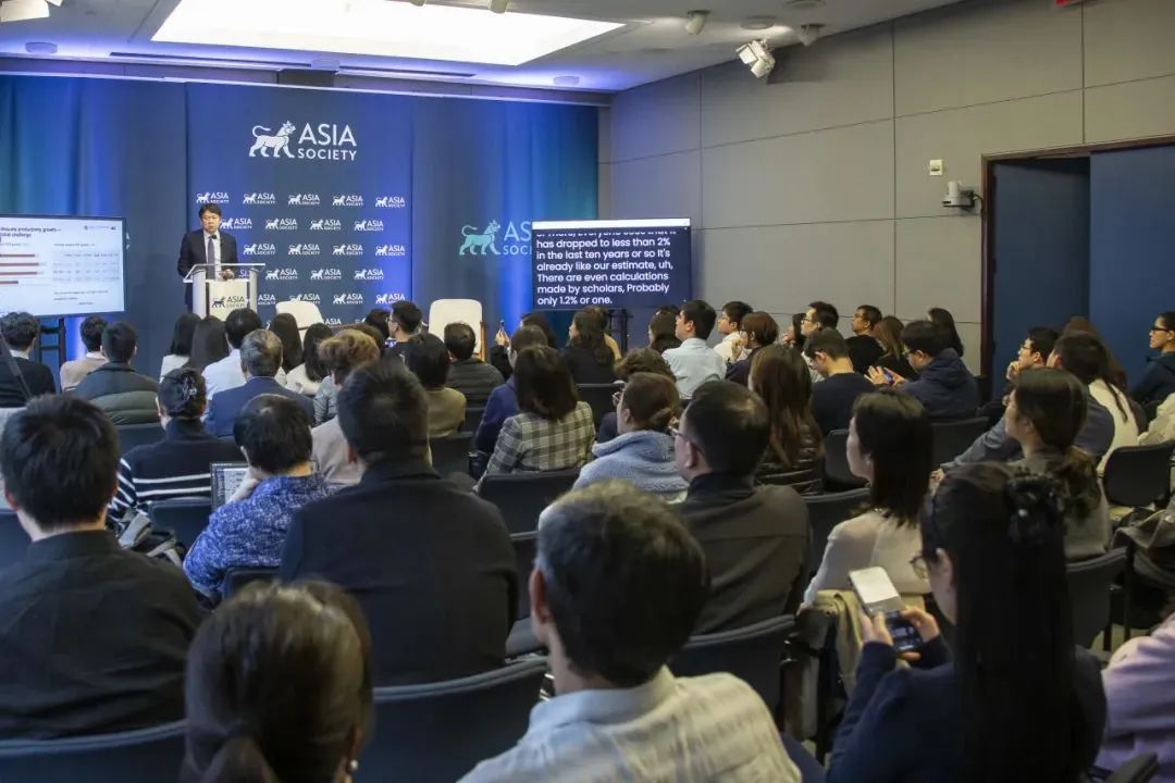 北大K8官网学者两会后美东开讲：：：剖析中国经济叙事中的变与稳固