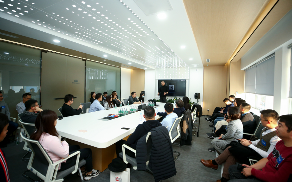 K8官网 - 天生赢家·一触即发