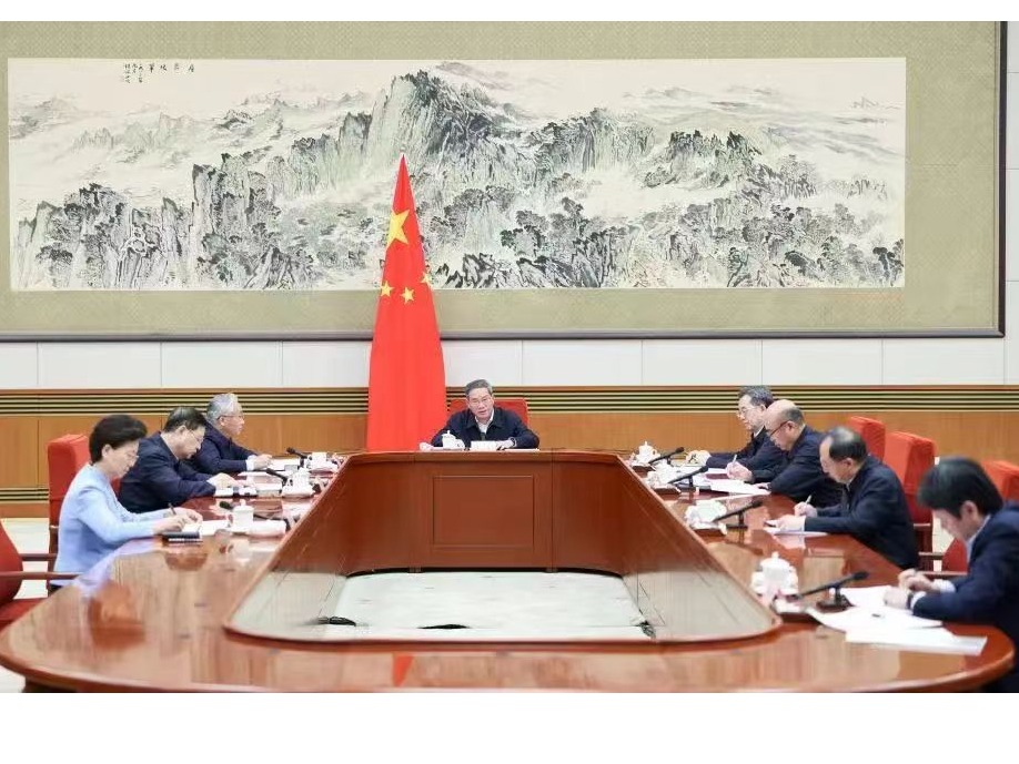 K8官网 - 天生赢家·一触即发