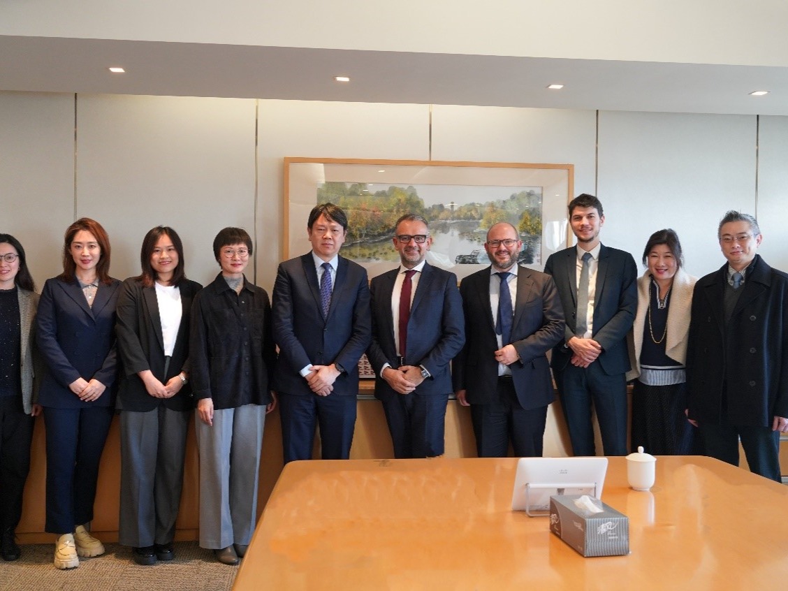 K8官网 - 天生赢家·一触即发