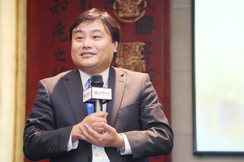 K8官网 张炜教授