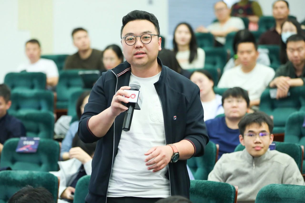 730B8E0BB69F71655B9576C51E1_16CC91A1_1C9CC