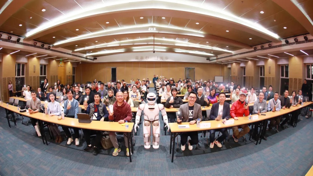 3C8707F1BE6B3F0A243F1DEA4D6_7973F10A_336EF