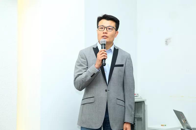 FD88EE4CDC185064B546A590053_480C9214_6B59