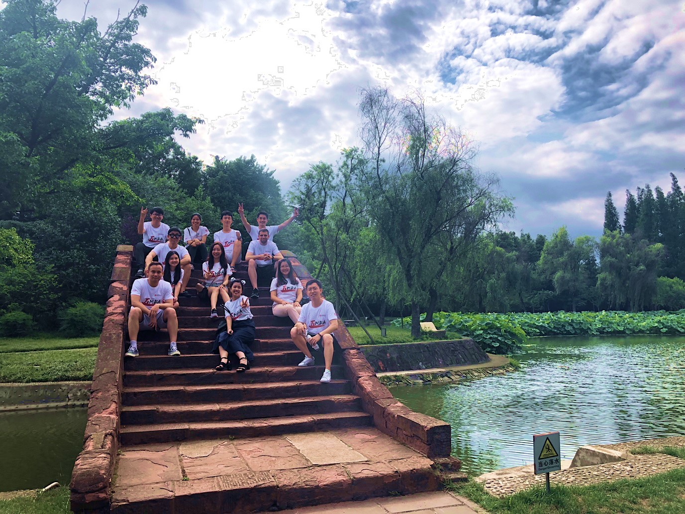 B02EDFC568AD757CB87E3E63D0E_B34C4C76_7F153