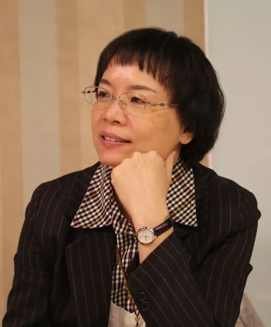 2AB9F0ABBE02250D6BF08DDC63B_9445C40D_9276