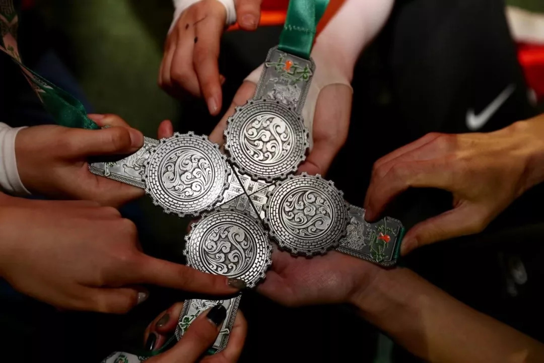 7261F95437B7EBE46550E4393E9_CF3E5A76_270A8