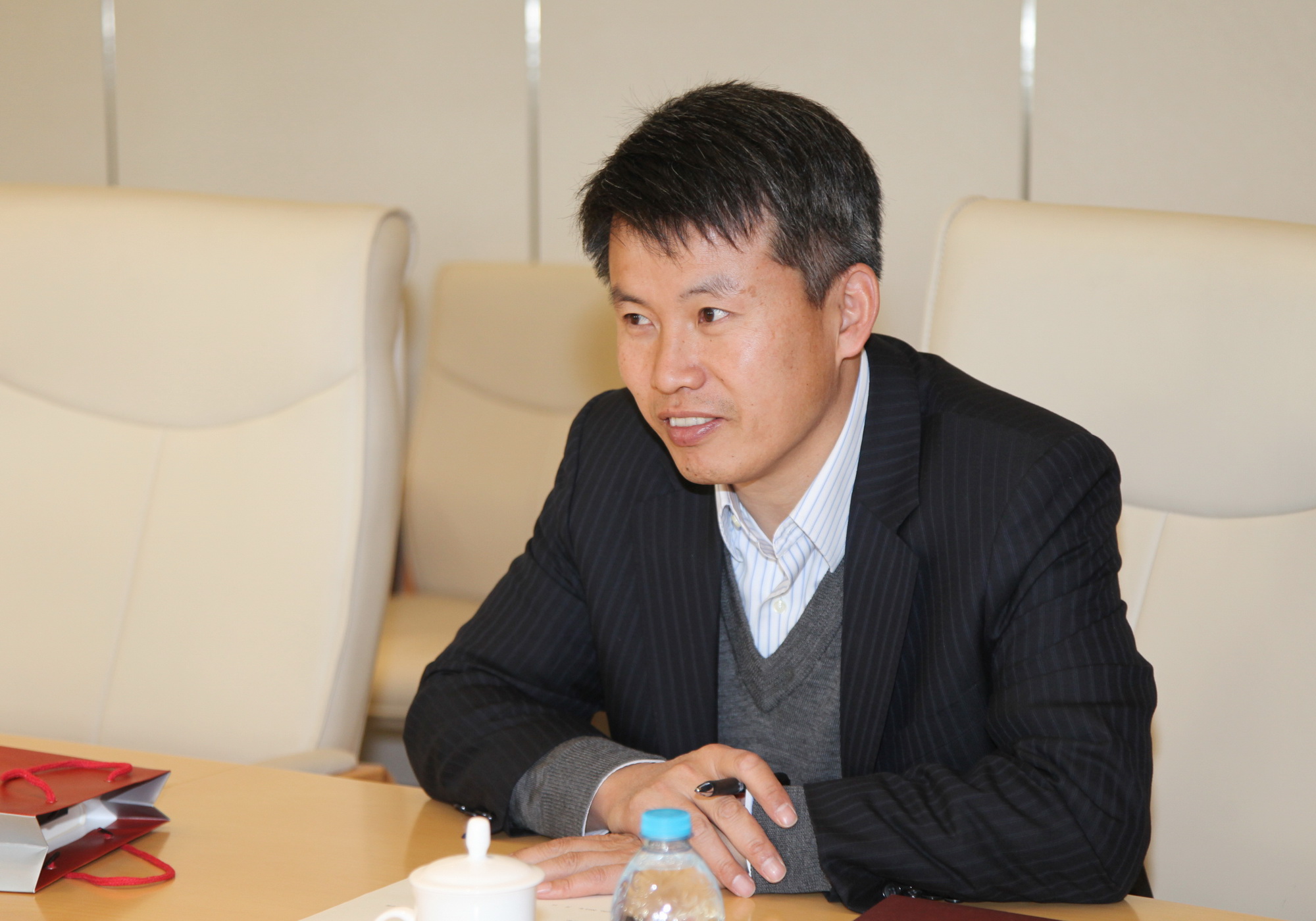 K8官网 - 天生赢家·一触即发