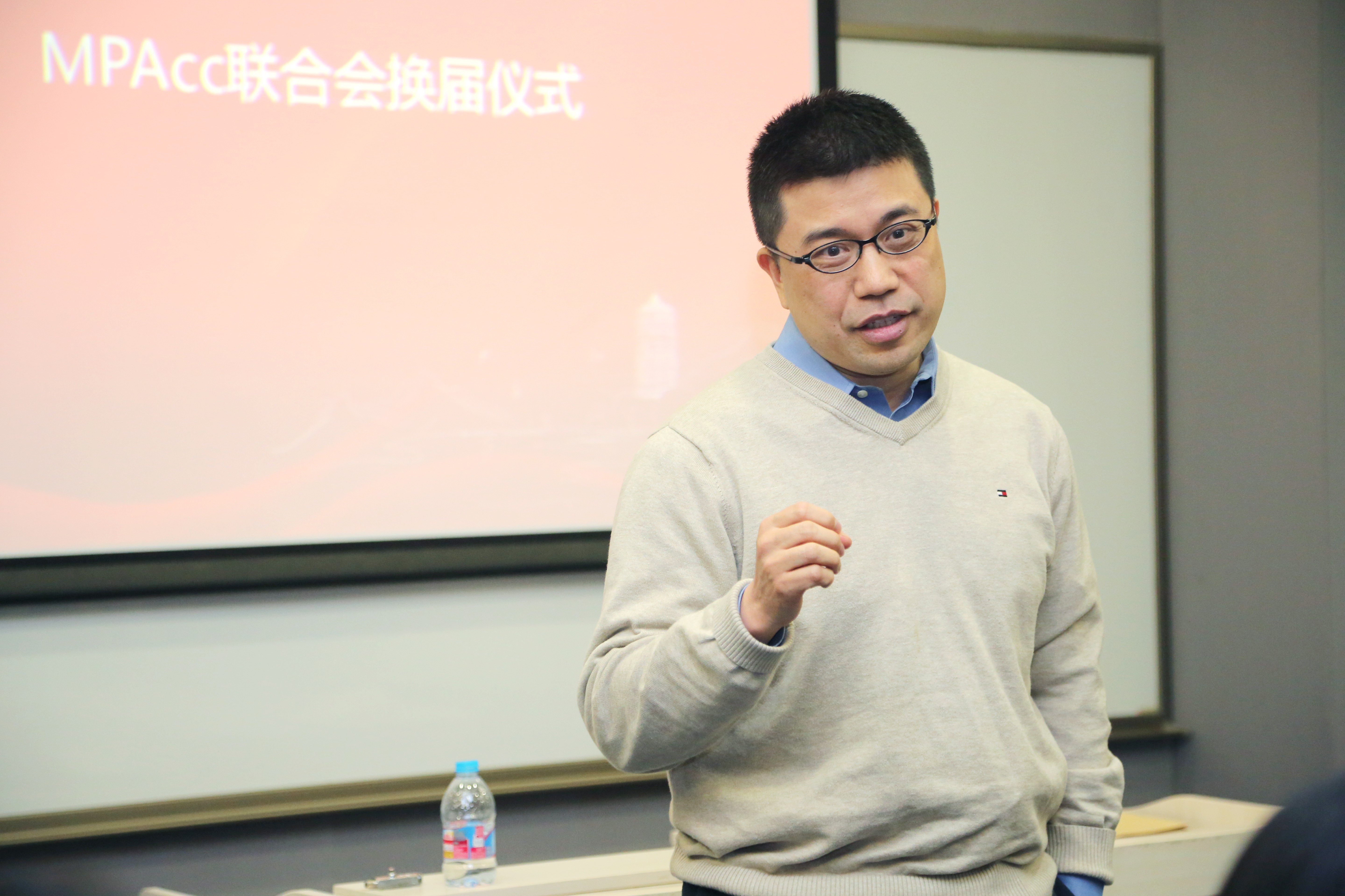 K8官网 - 天生赢家·一触即发