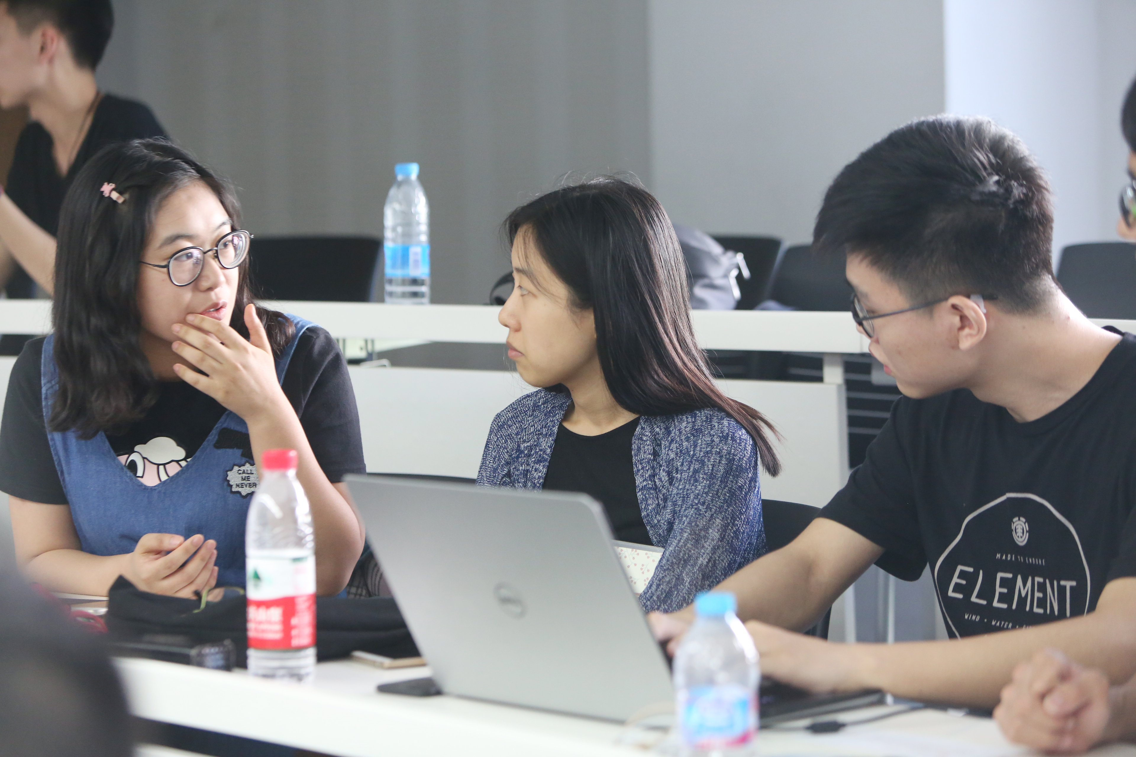 K8官网 - 天生赢家·一触即发